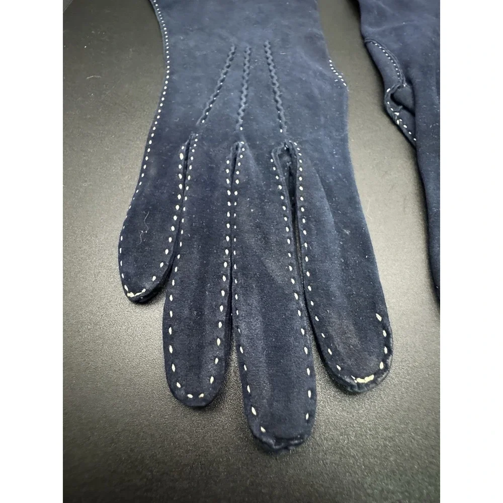 Vintage Blue‎ Suede With Decorative White Stitching Driving Gloves
